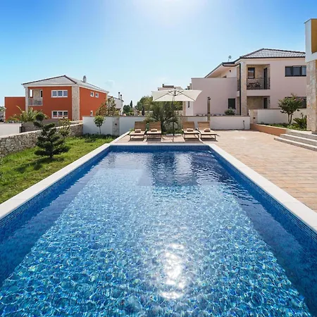 Awesome In With Wi-fi Holiday home