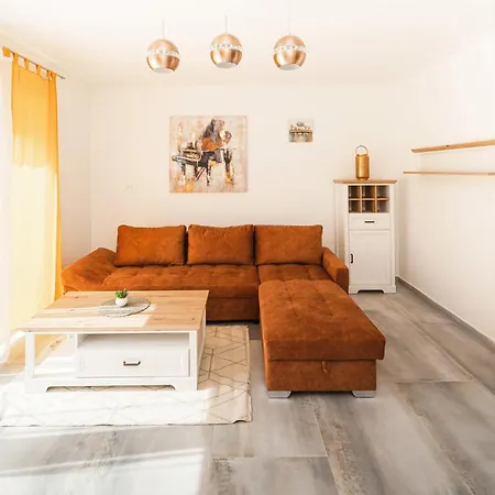Holiday home Awesome In With Wi-fi Krnica