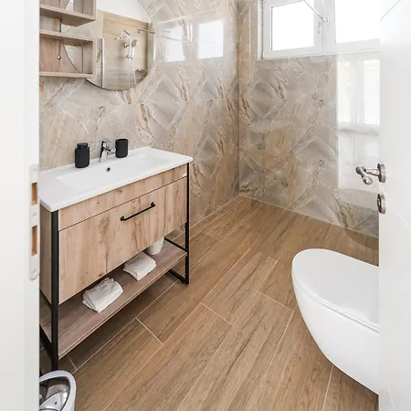 Holiday home Awesome In With Wi-fi Krnica